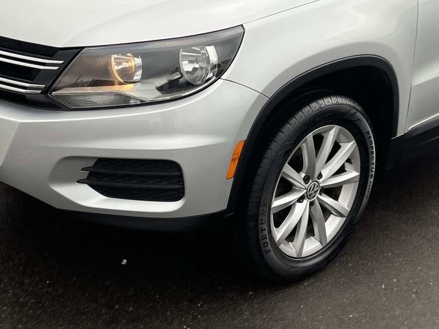 Used 2017 Volkswagen Tiguan Wolfsburg Edition image 7