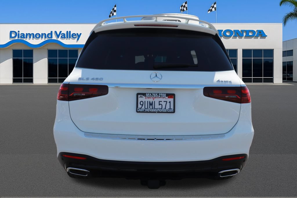 Used 2025 Mercedes-Benz GLS 450 4MATIC image 5