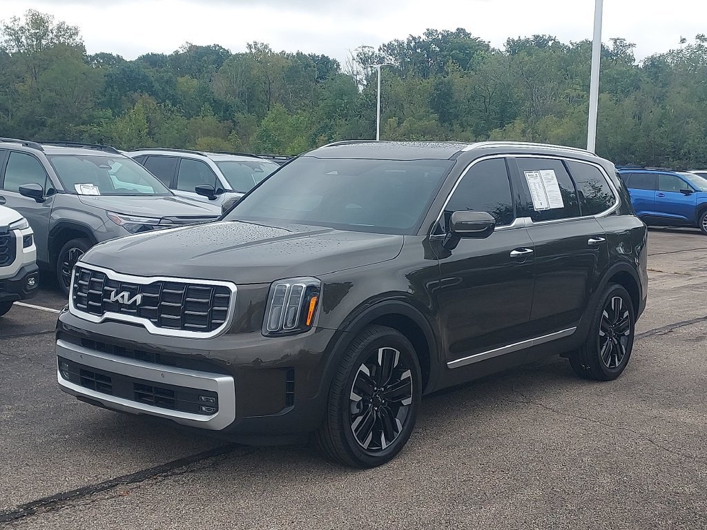 Used 2024 Kia Telluride SX Prestige AWD/4WD image 3