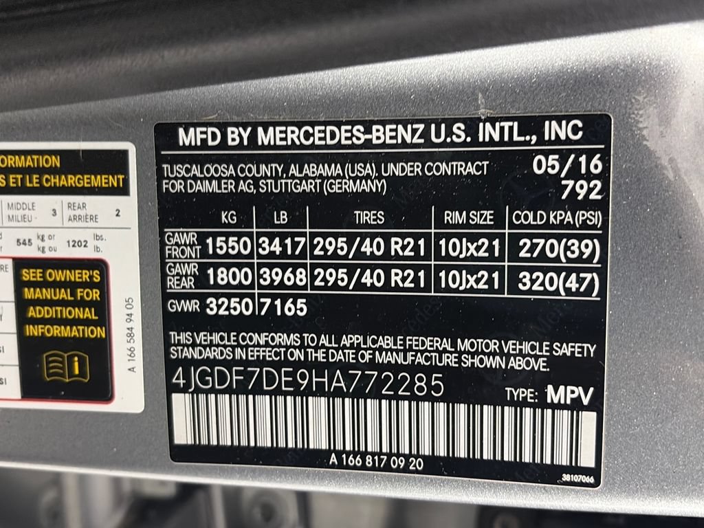 Used 2017 Mercedes-Benz GLS 550 4MATIC image 9