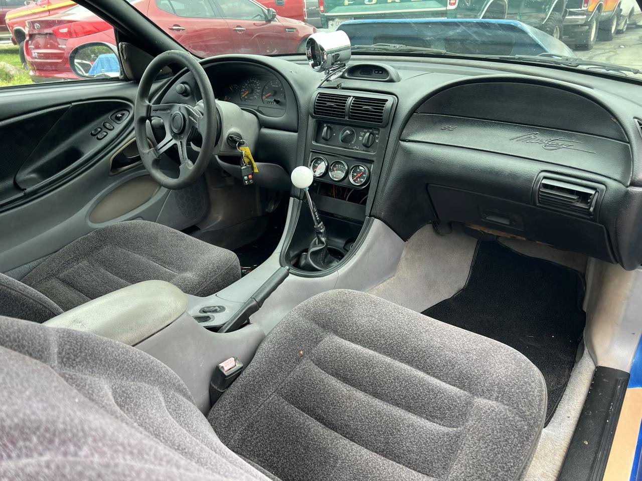 Used 1994 Ford Mustang GT RWD image 11