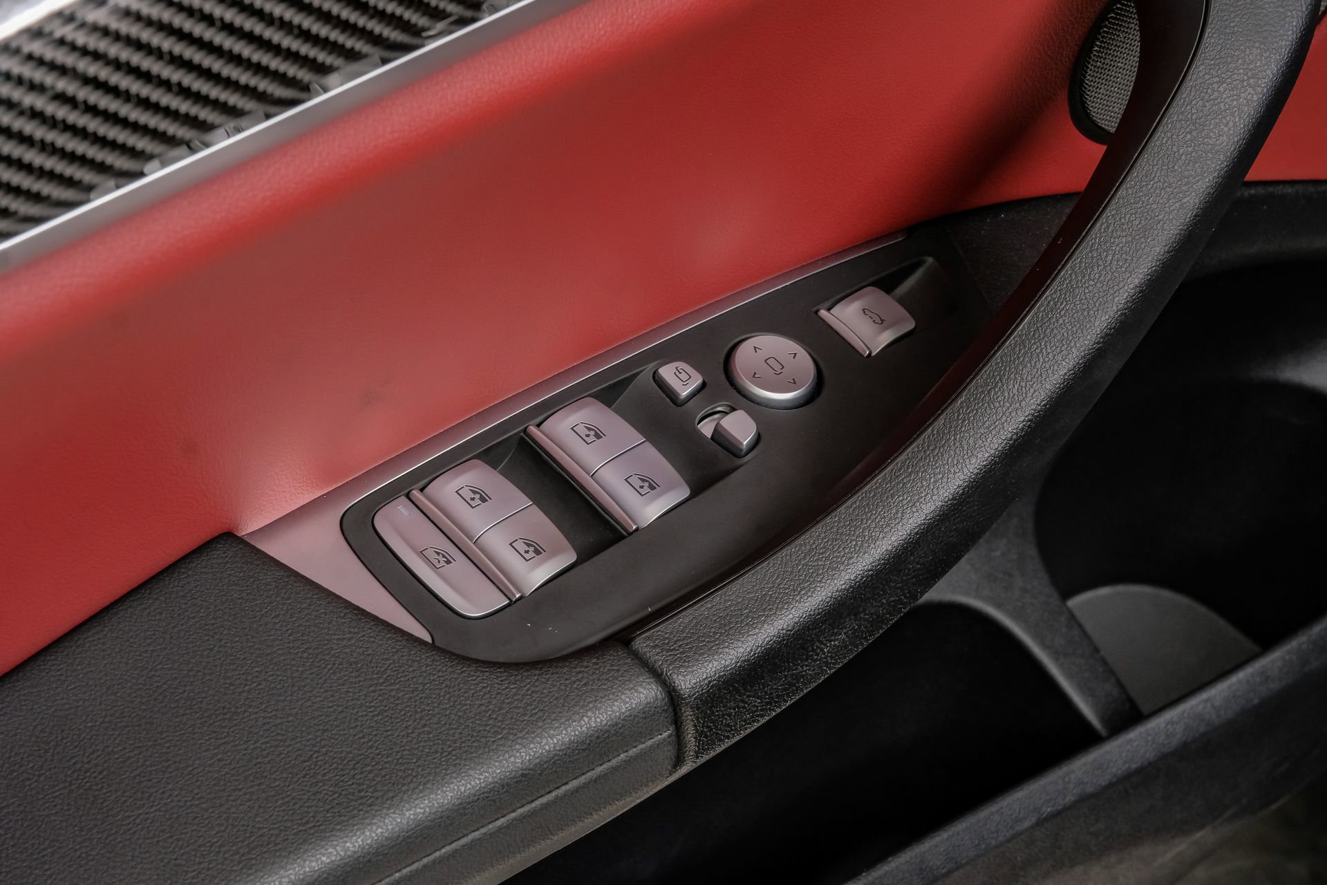 Used 2024 BMW X4 M40i w/ Premium Package image 48