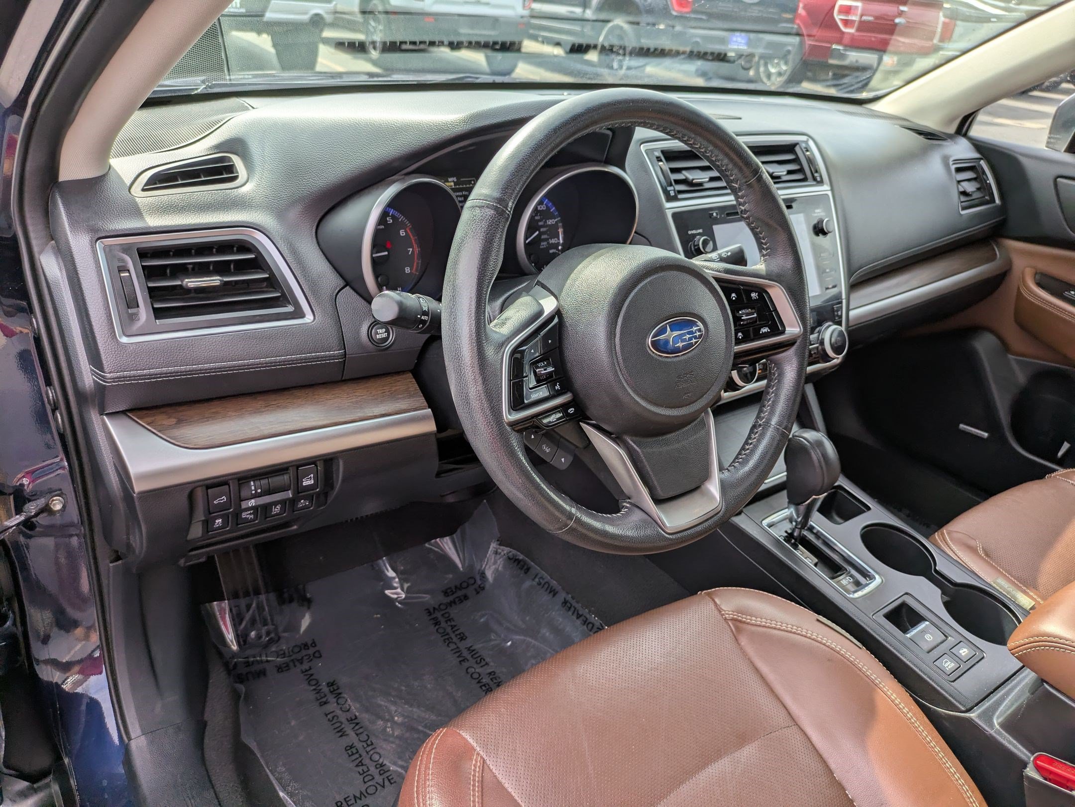 Used 2018 Subaru Outback 2.5i Touring AWD/4WD image 14