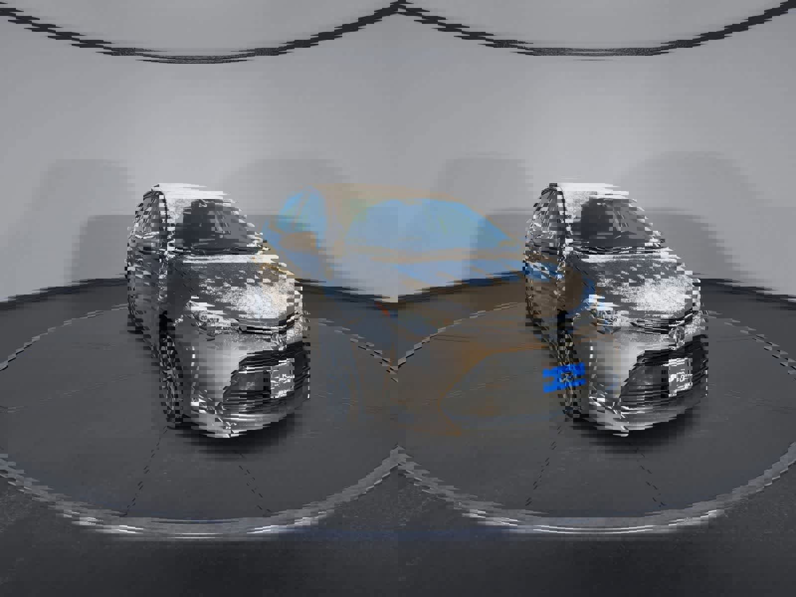 Used 2019 Toyota Corolla XLE image 2