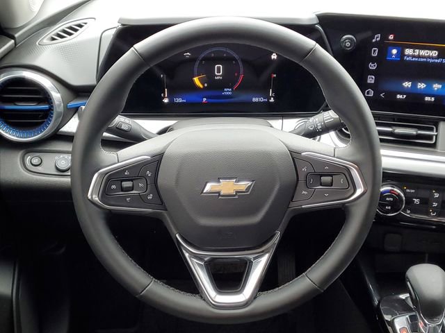Used 2024 Chevrolet Trax LT w/ Driver Confidence Package image 29