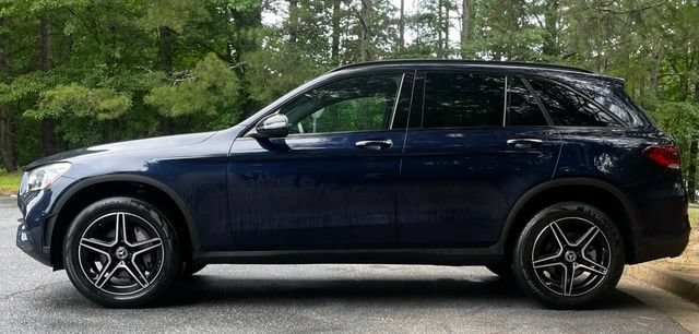 Used 2021 Mercedes-Benz GLC 300 4MATIC image 4