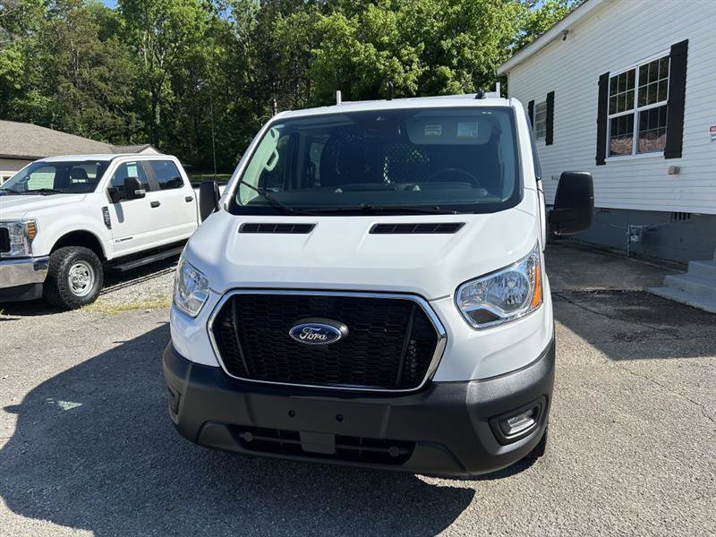 Used 2024 Ford Transit 250 Low Roof w/ Exterior Upgrade Package RWD image 4