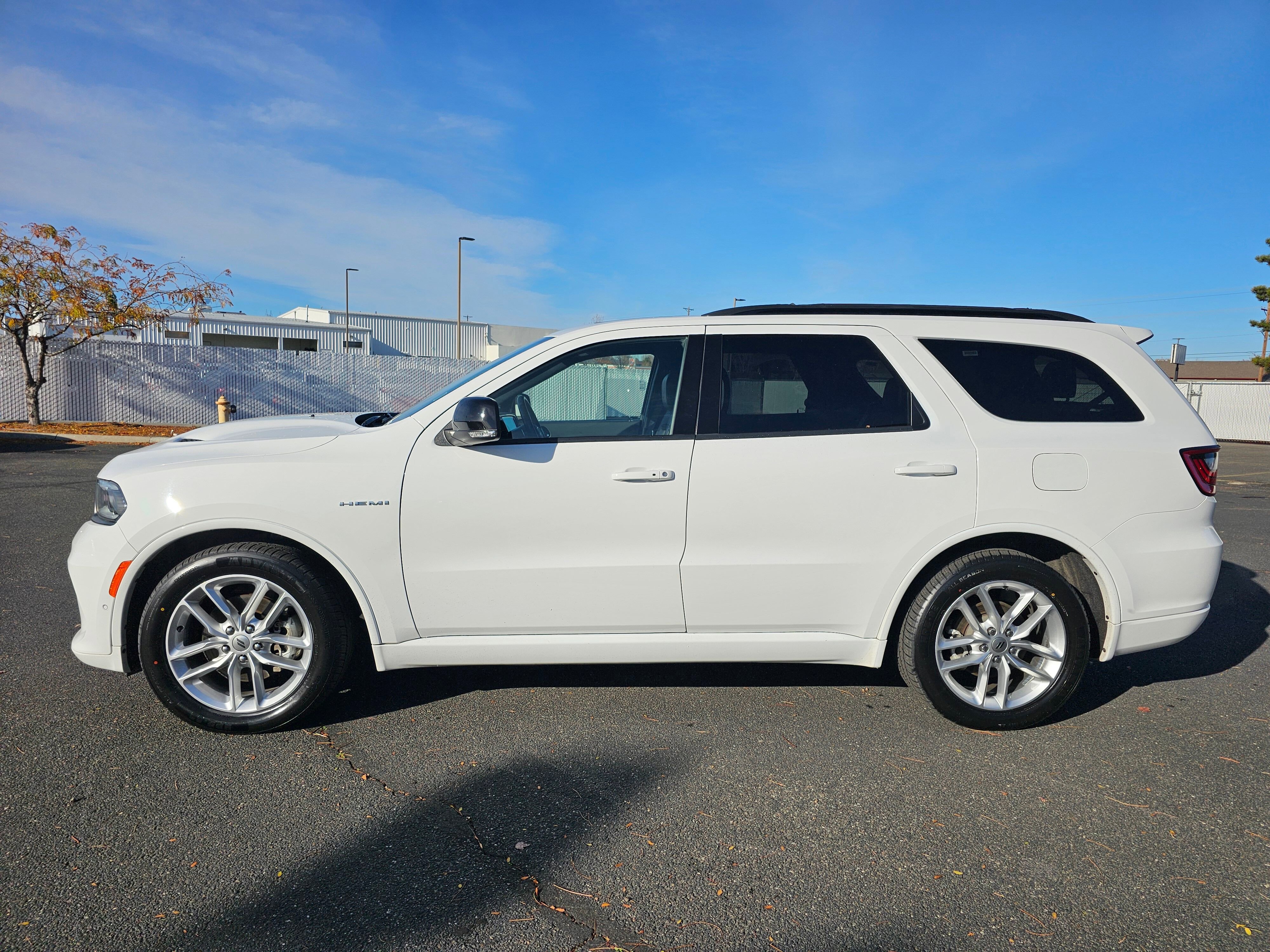 Used 2024 Dodge Durango R/T image 3