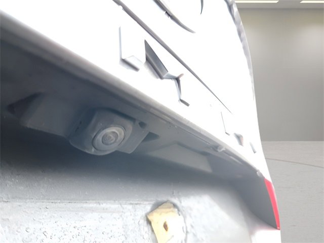 Used 2018 Toyota Camry XSE image 33