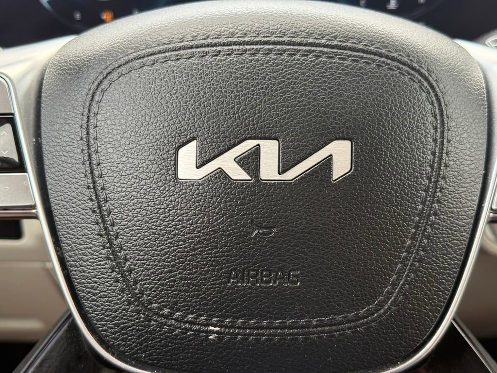 Certified 2023 Kia Telluride SX image 32