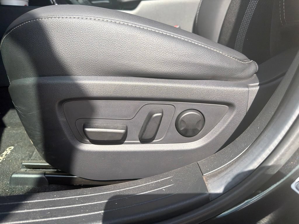 Used 2024 MAZDA CX-50 AWD 2.5 S w/ Preferred Package image 9