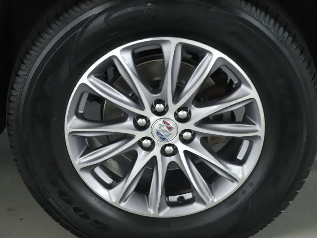 Used 2024 Buick Enclave Essence FWD image 38