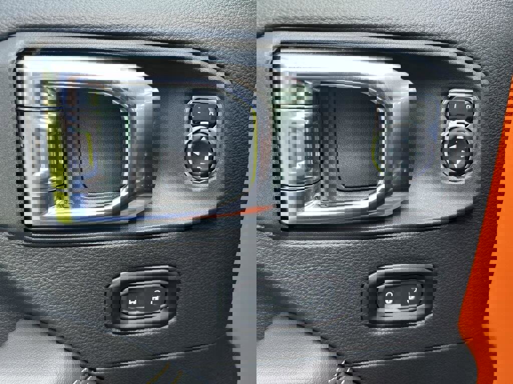 New 2025 Jeep Wrangler Unlimited Sahara image 16