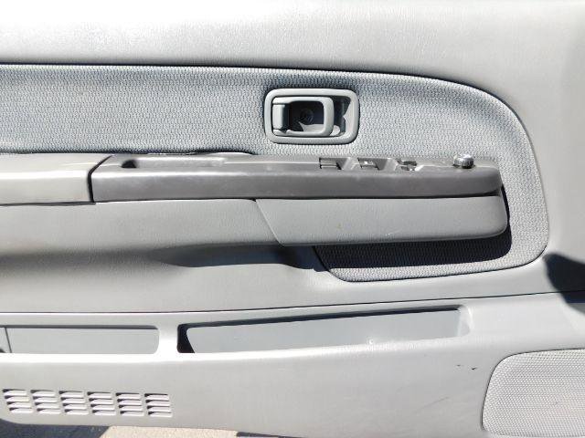 Used 2003 Nissan Frontier XE w/ XE Pwr Pkg image 10