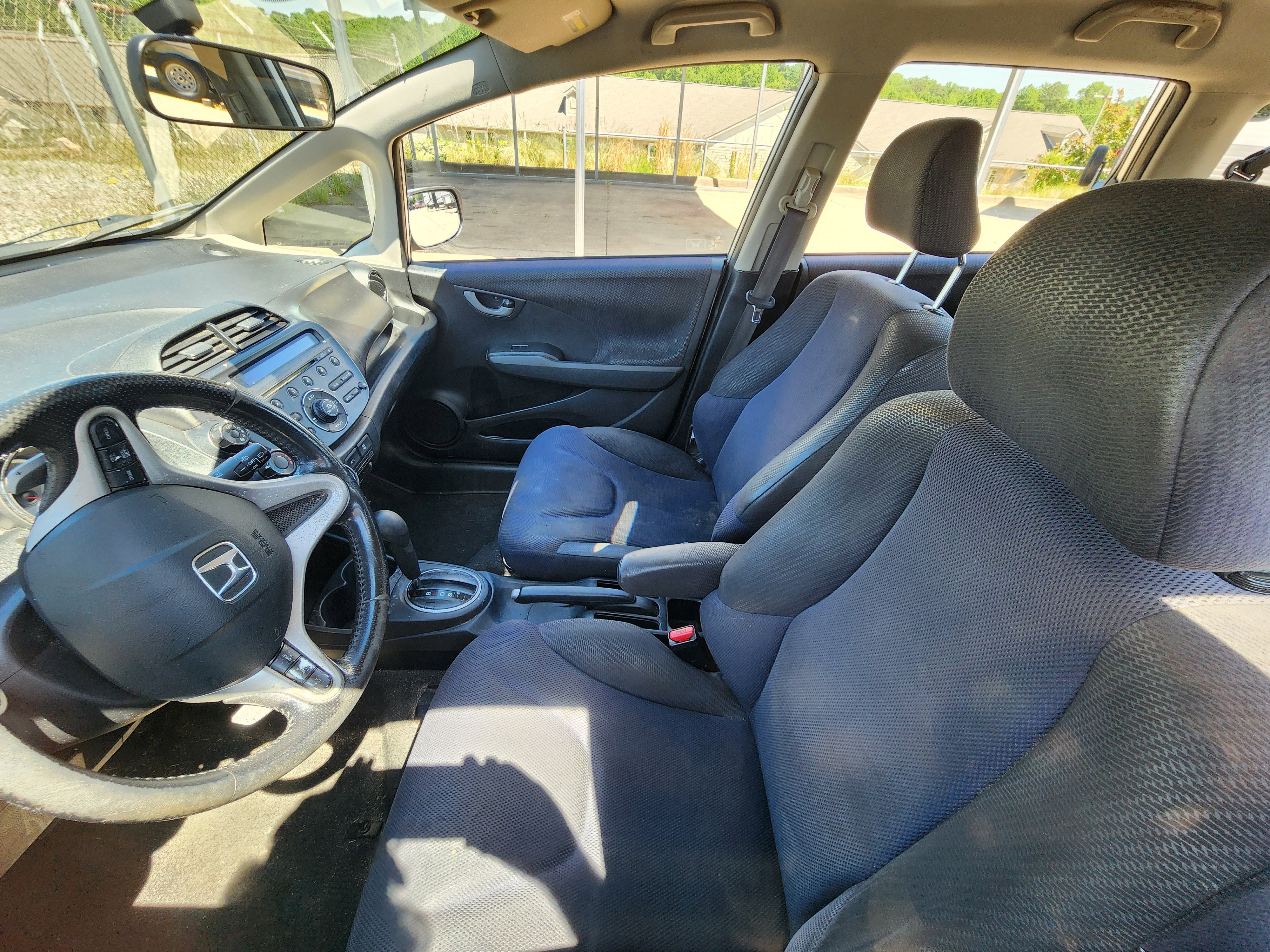 Used 2013 Honda Fit Sport image 10