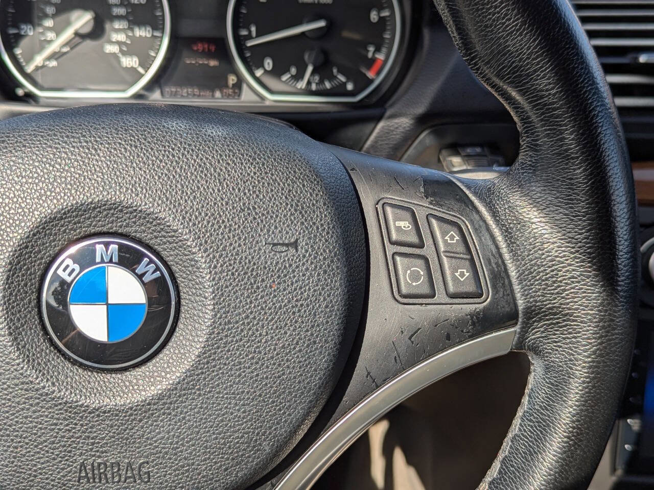 Used 2008 BMW 128i Convertible RWD image 32