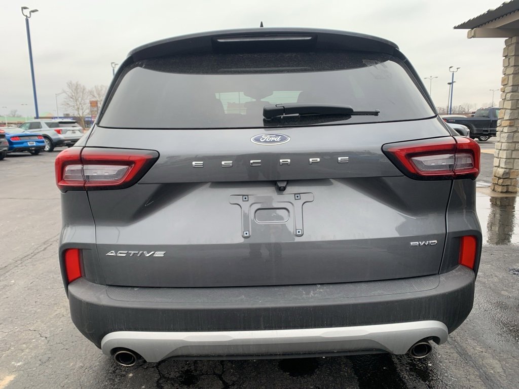 Used 2023 Ford Escape Active image 4