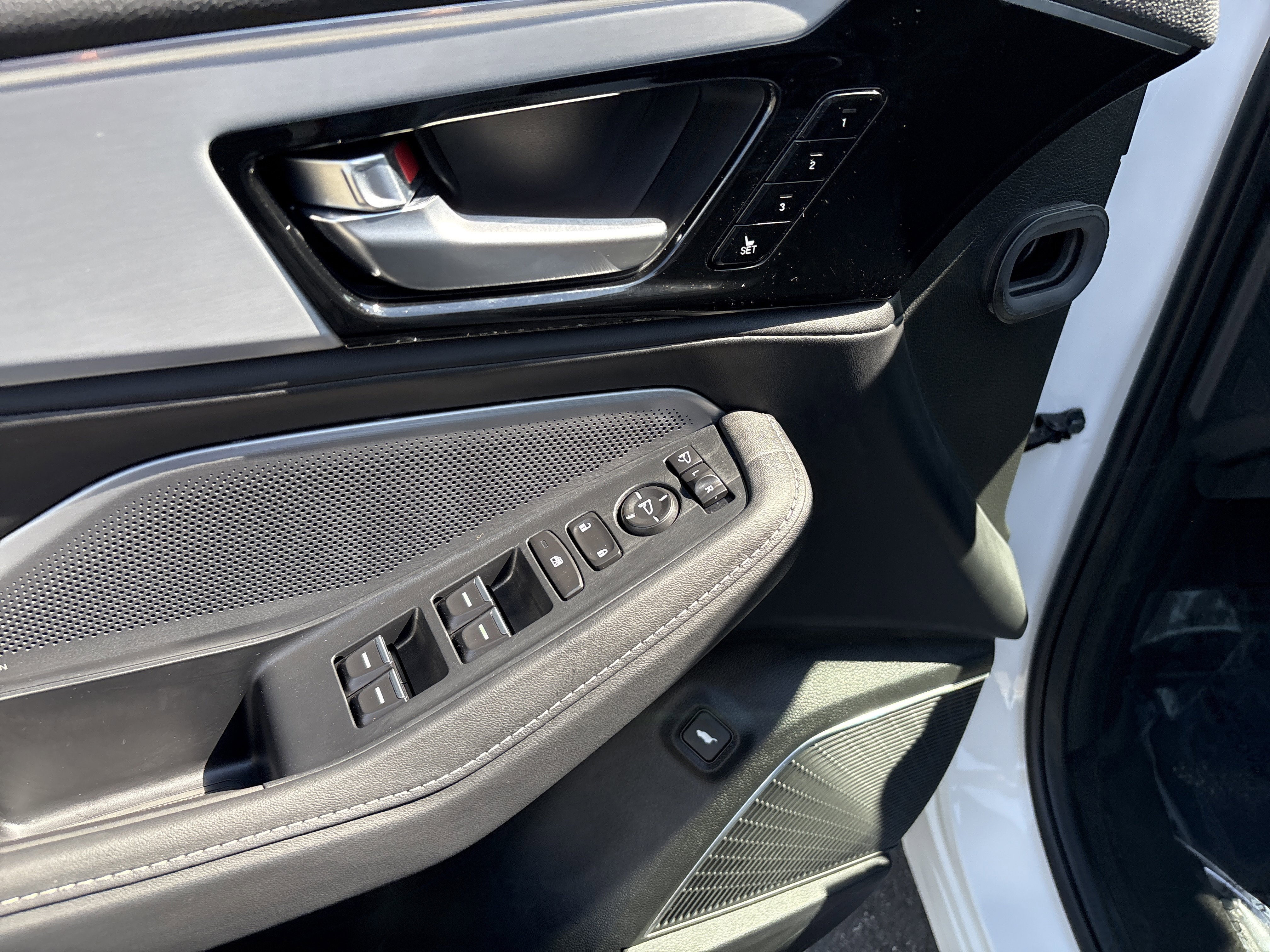 Used 2026 Acura MDX FWD w/ Technology Package image 15