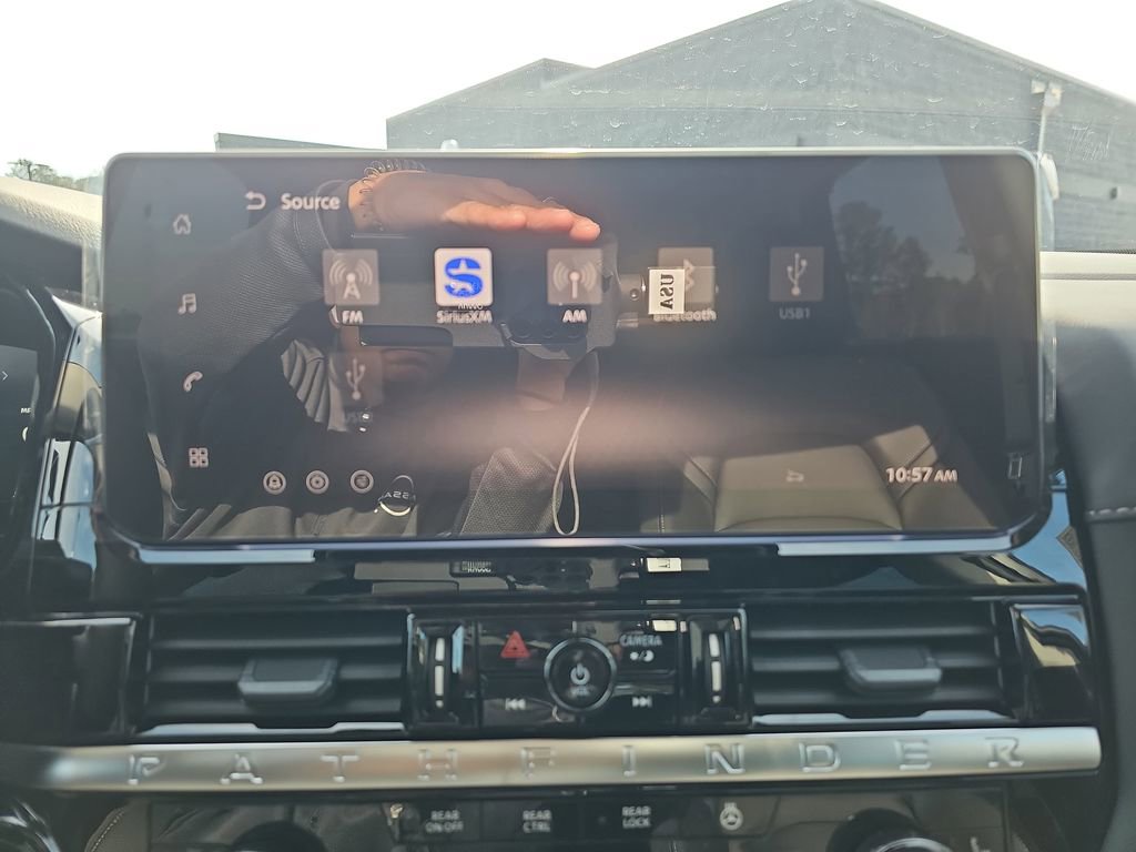 New 2026 Nissan Pathfinder Platinum image 25