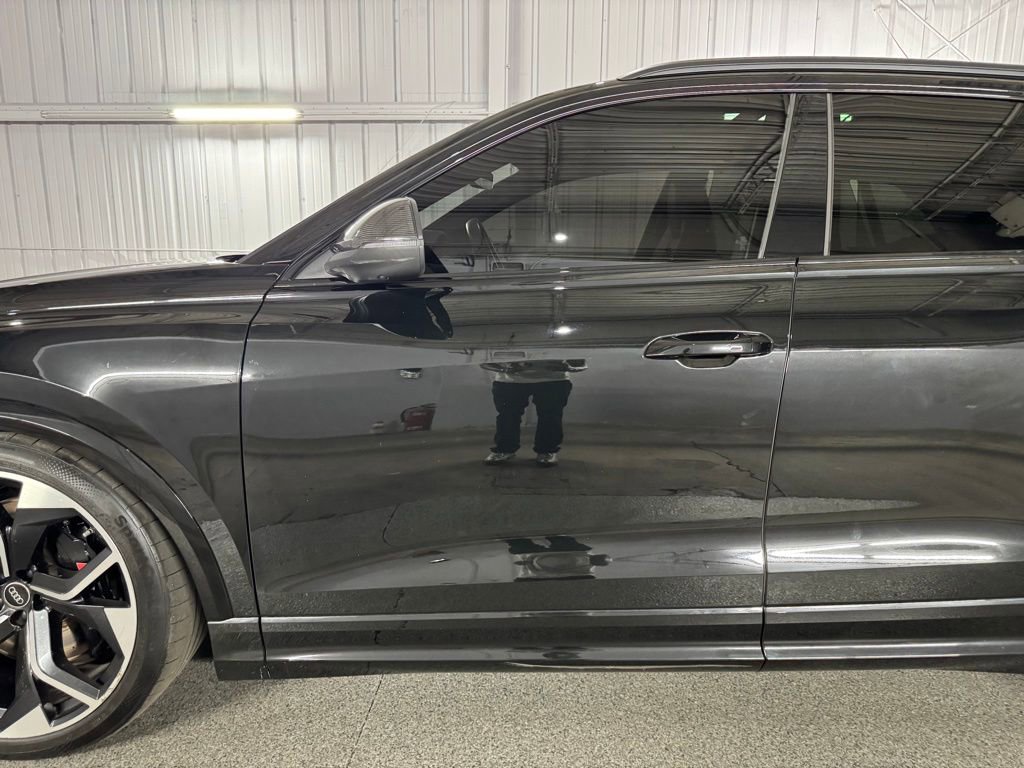 Used 2023 Audi RS Q8 w/ Black Optic Package AWD/4WD image 17