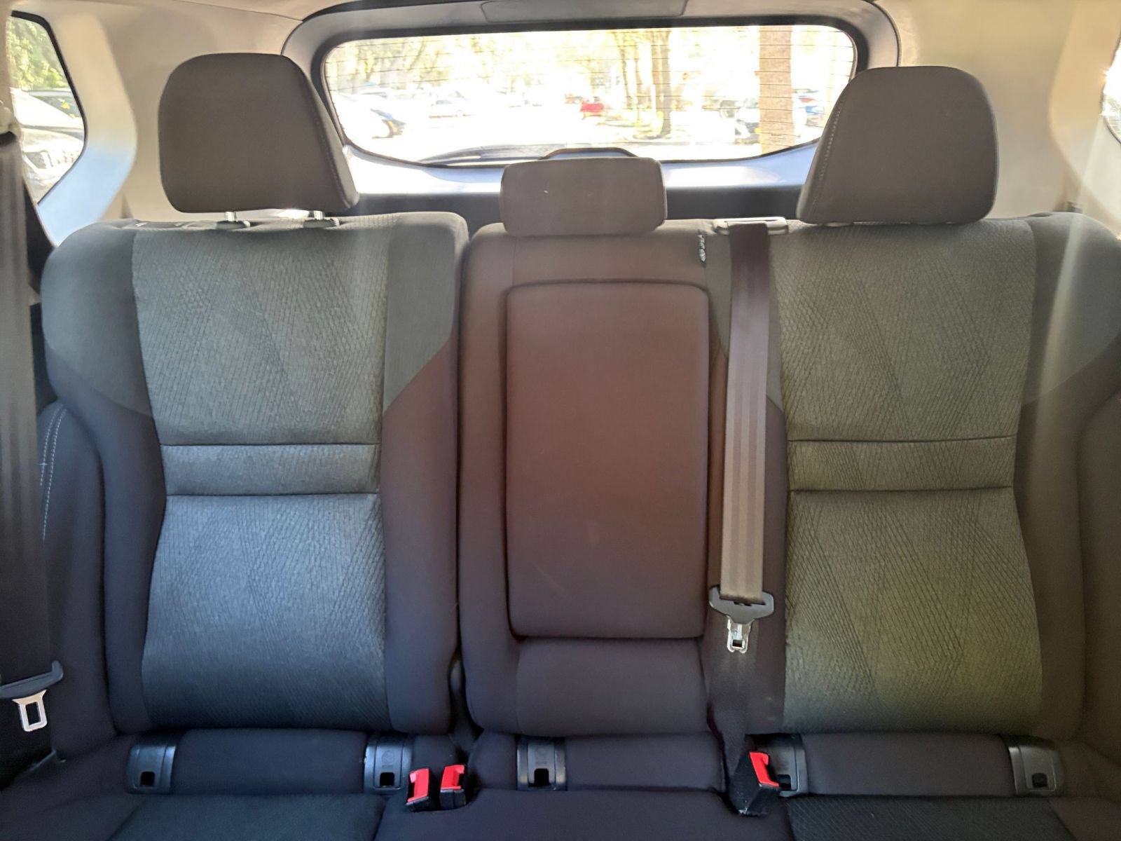 Used 2025 Nissan Rogue SV AWD/4WD image 39