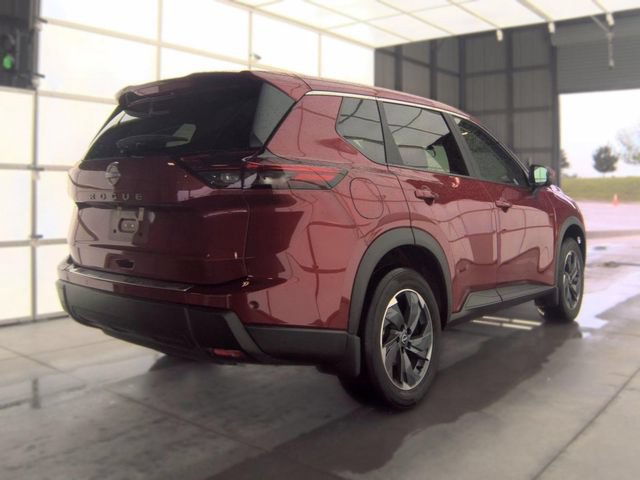 Used 2026 Nissan Rogue SV FWD image 3