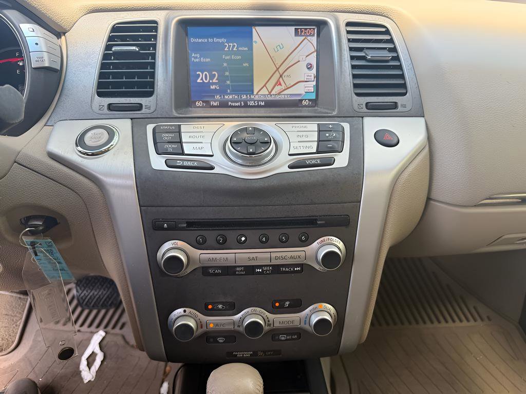 Used 2014 Nissan Murano SV w/ Value Package image 18