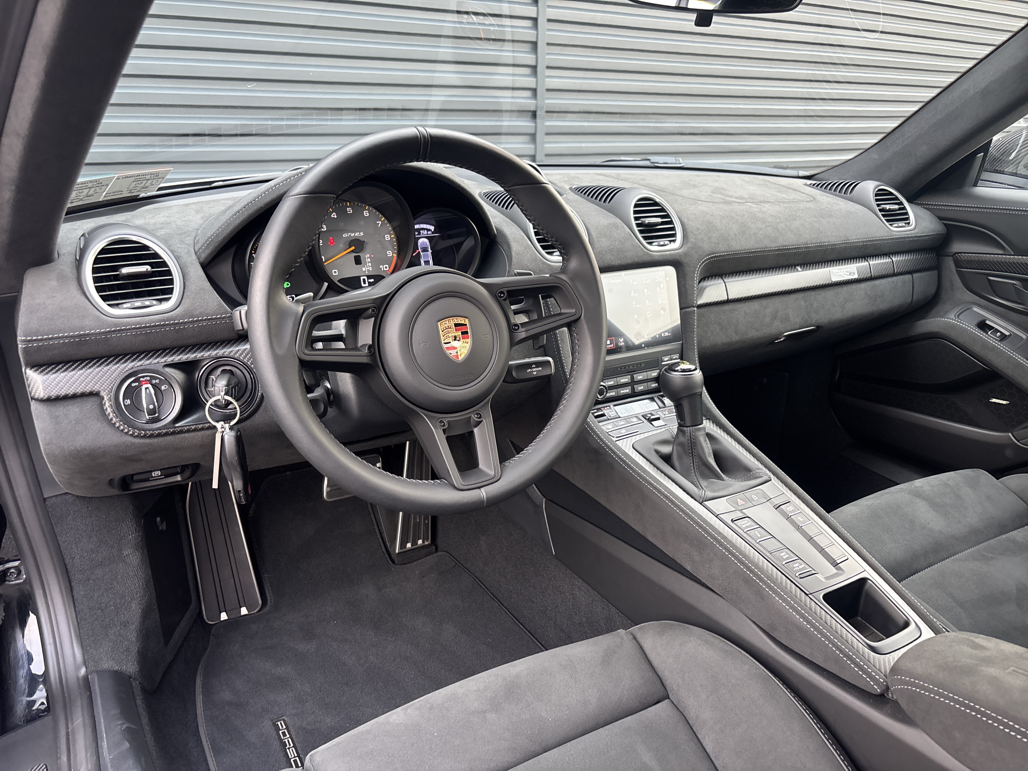 Used 2024 Porsche 718 Cayman GT4 RS RWD image 12