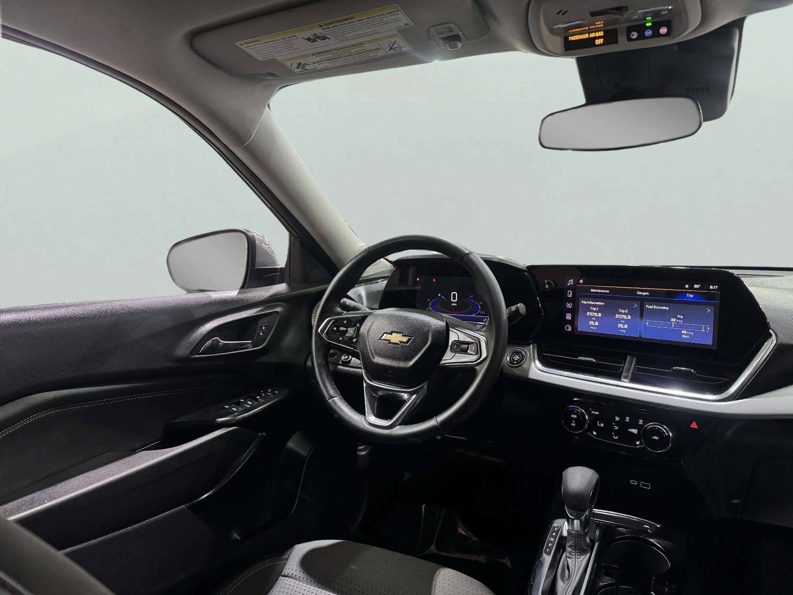 Used 2024 Chevrolet Trax LT w/ Driver Confidence Package FWD image 42