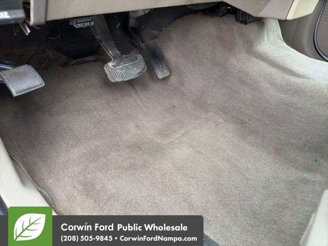 Used 2010 Ford F350 Lariat image 29