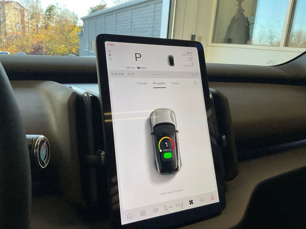 New 2026 Volvo EX30 Cross Country Ultra w/ Protection Package Premier image 22