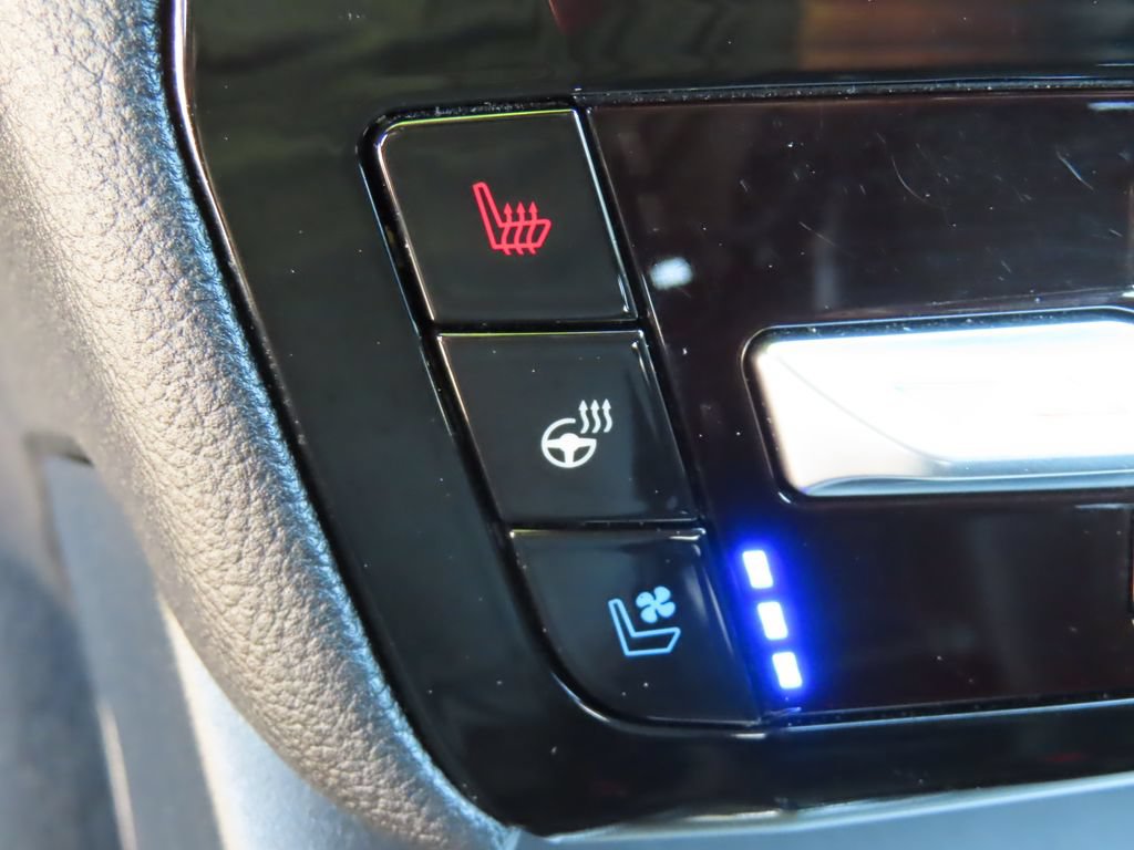 Used 2023 Ford Explorer ST w/ Technology Package AWD/4WD image 9