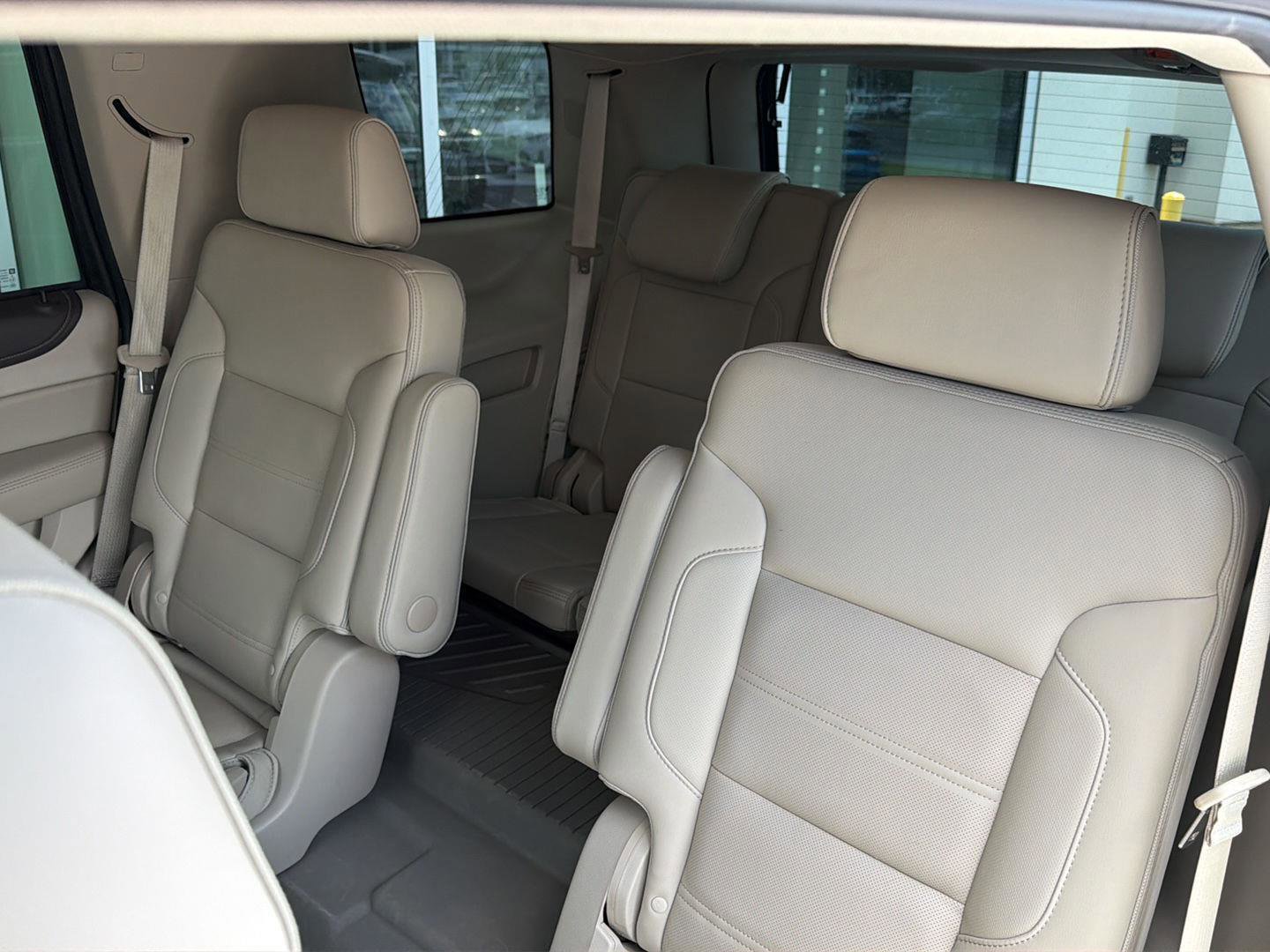 Used 2019 GMC Yukon Denali w/ Open Road Package RWD image 35