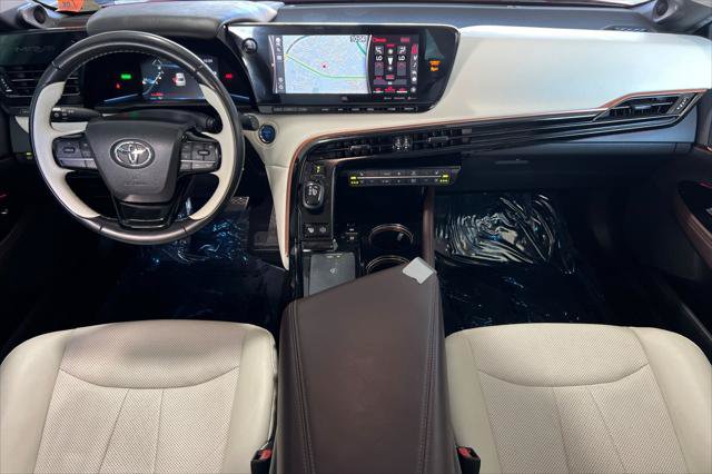 Certified 2021 Toyota Mirai RWD image 3