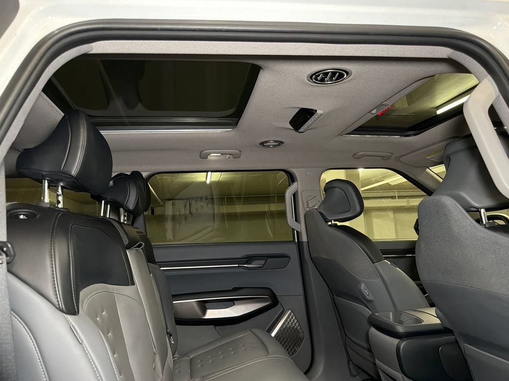 Certified 2024 Kia EV9 Wind AWD/4WD image 18
