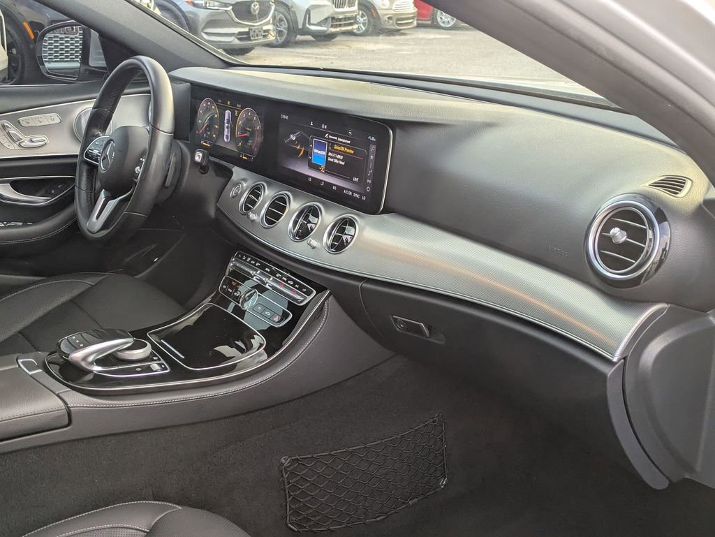 Used 2020 Mercedes-Benz E 350 4MATIC Sedan image 28