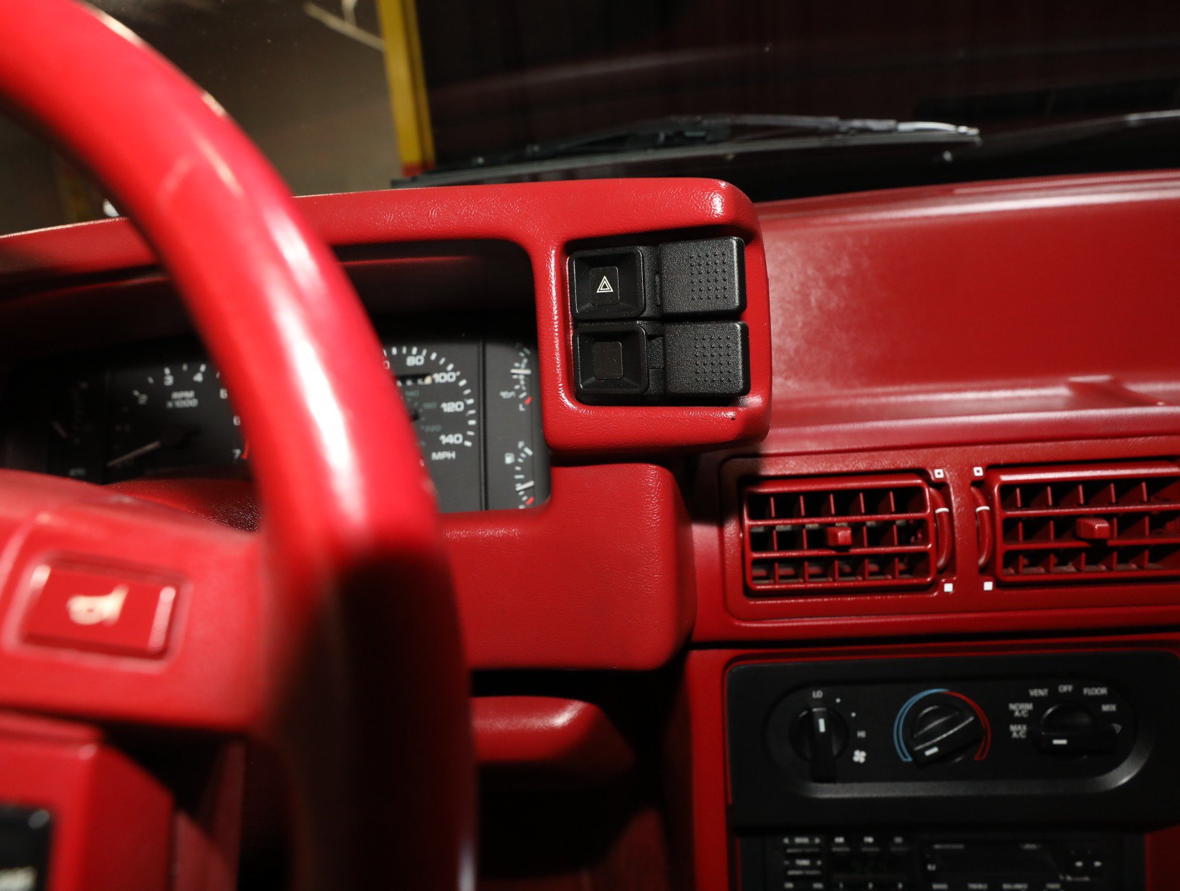 Used 1992 Ford Mustang GT RWD image 56