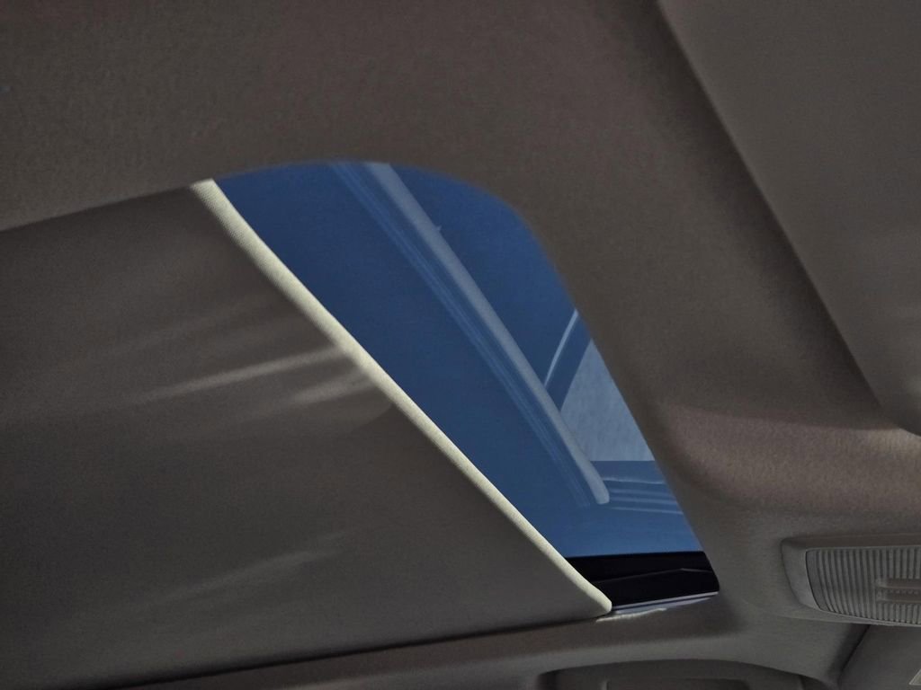 New 2026 Nissan Kicks SV w/ SV Premium Package FWD image 9