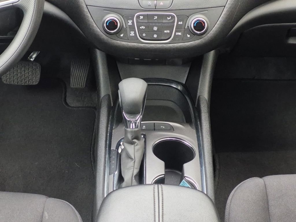Used 2024 Chevrolet Malibu LT image 10