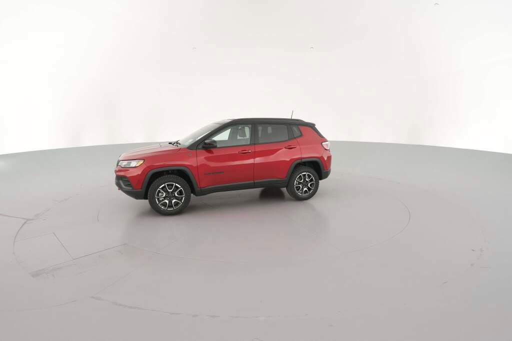 New 2026 Jeep Compass Trailhawk image 5