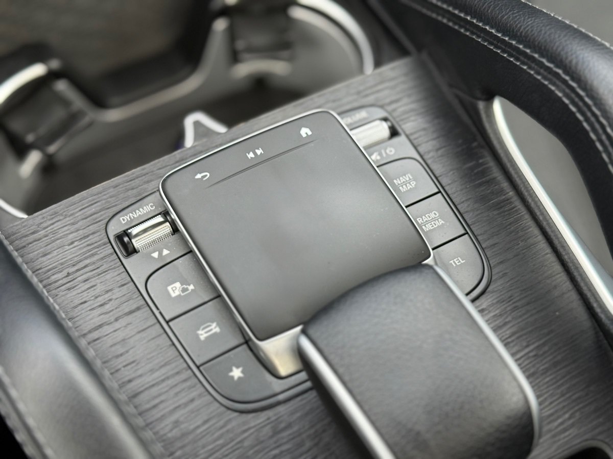 Used 2024 Mercedes-Benz GLE 450 4MATIC image 36