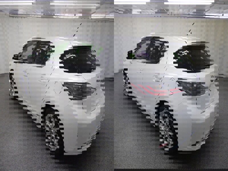 Used 2012 Lexus CT 200h Premium image 5