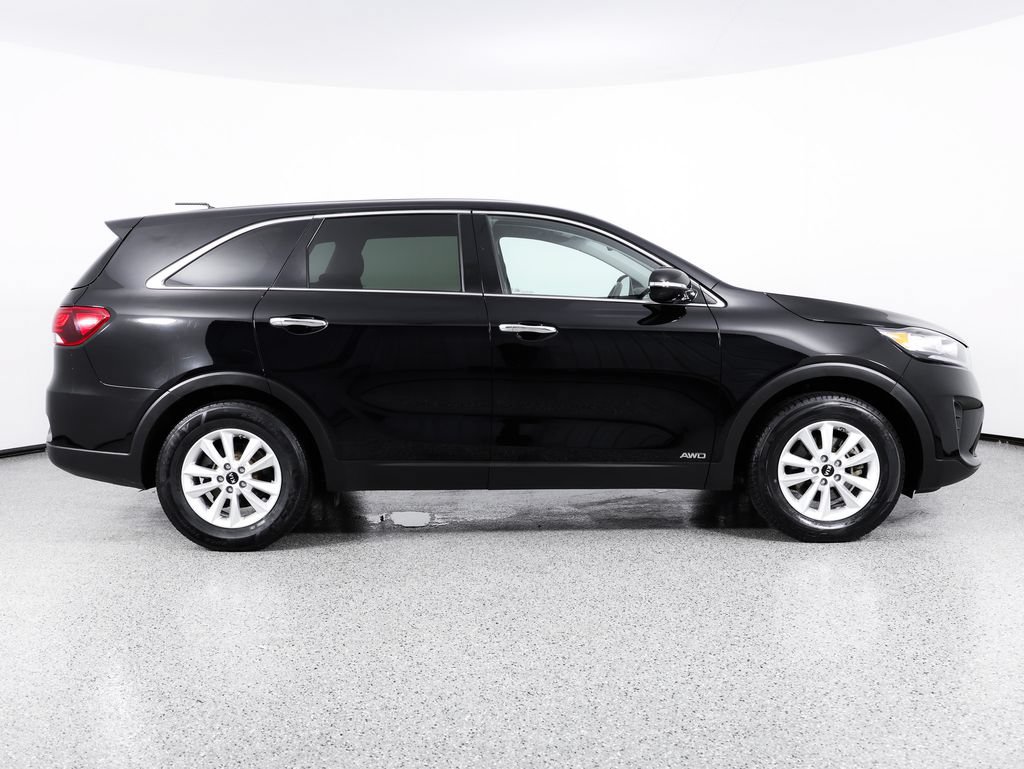 Used 2020 Kia Sorento LX AWD/4WD image 9