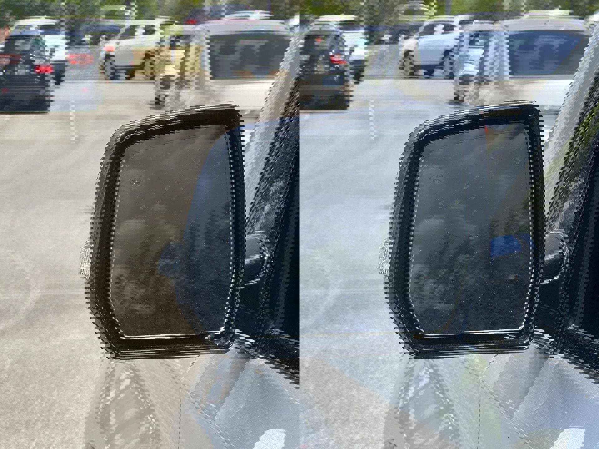 Used 2020 Chevrolet Traverse Premier w/ Redline Edition image 31