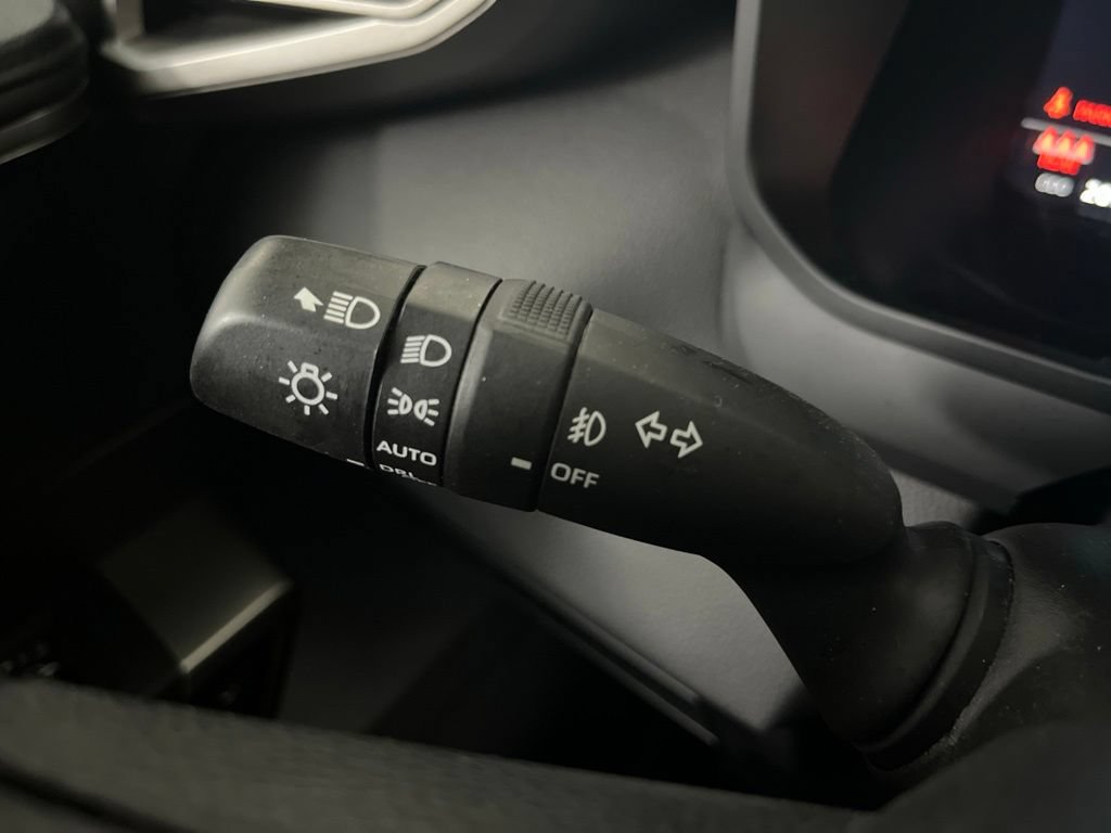 Certified 2025 Toyota Tundra Limited AWD/4WD image 64