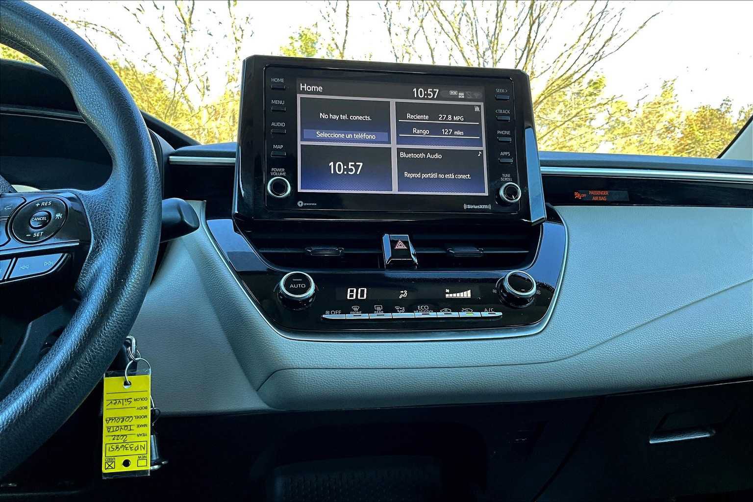 Used 2022 Toyota Corolla LE FWD image 33