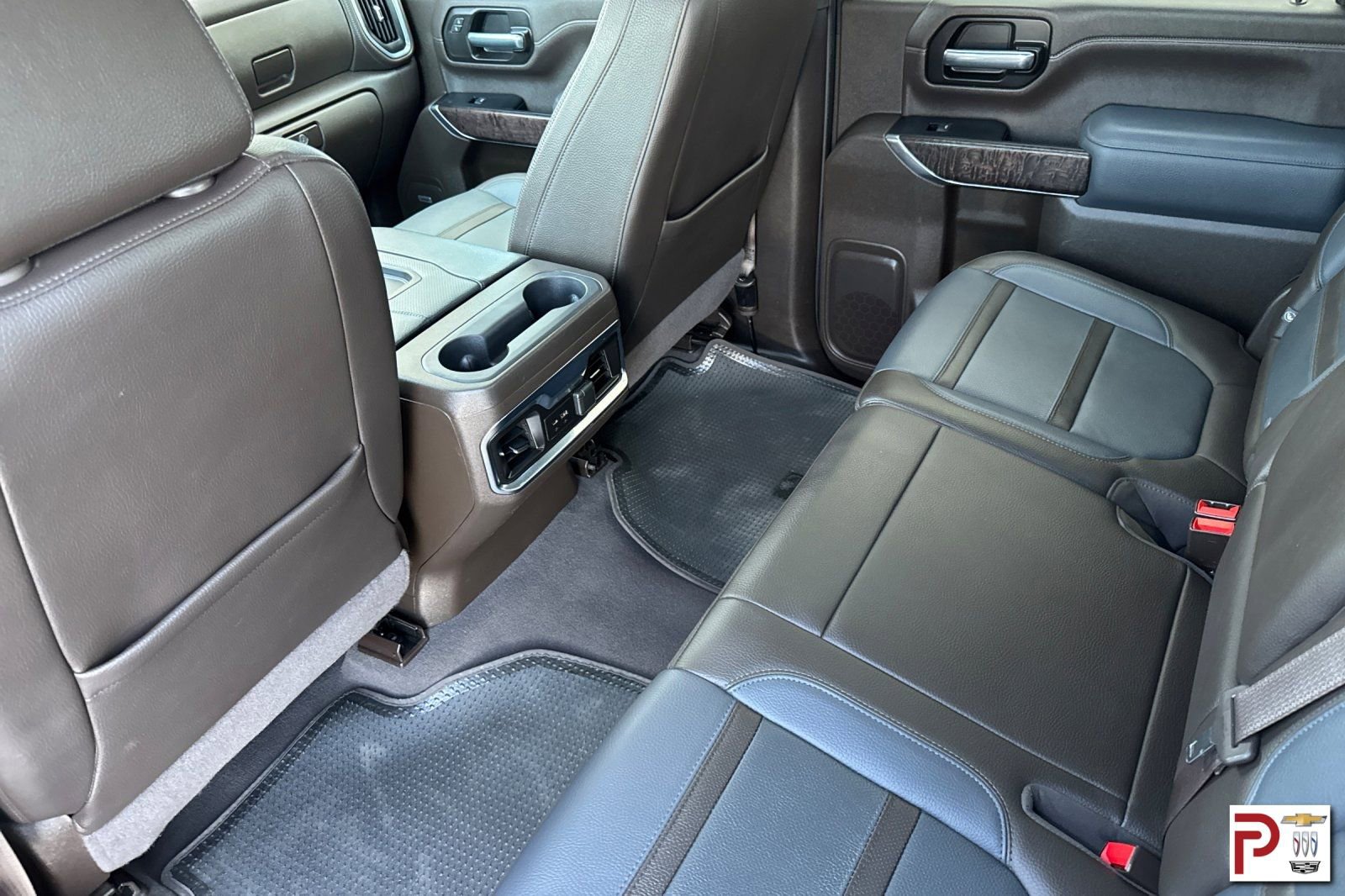 Certified 2022 GMC Sierra 3500 Denali w/ Denali Ultimate Package image 14