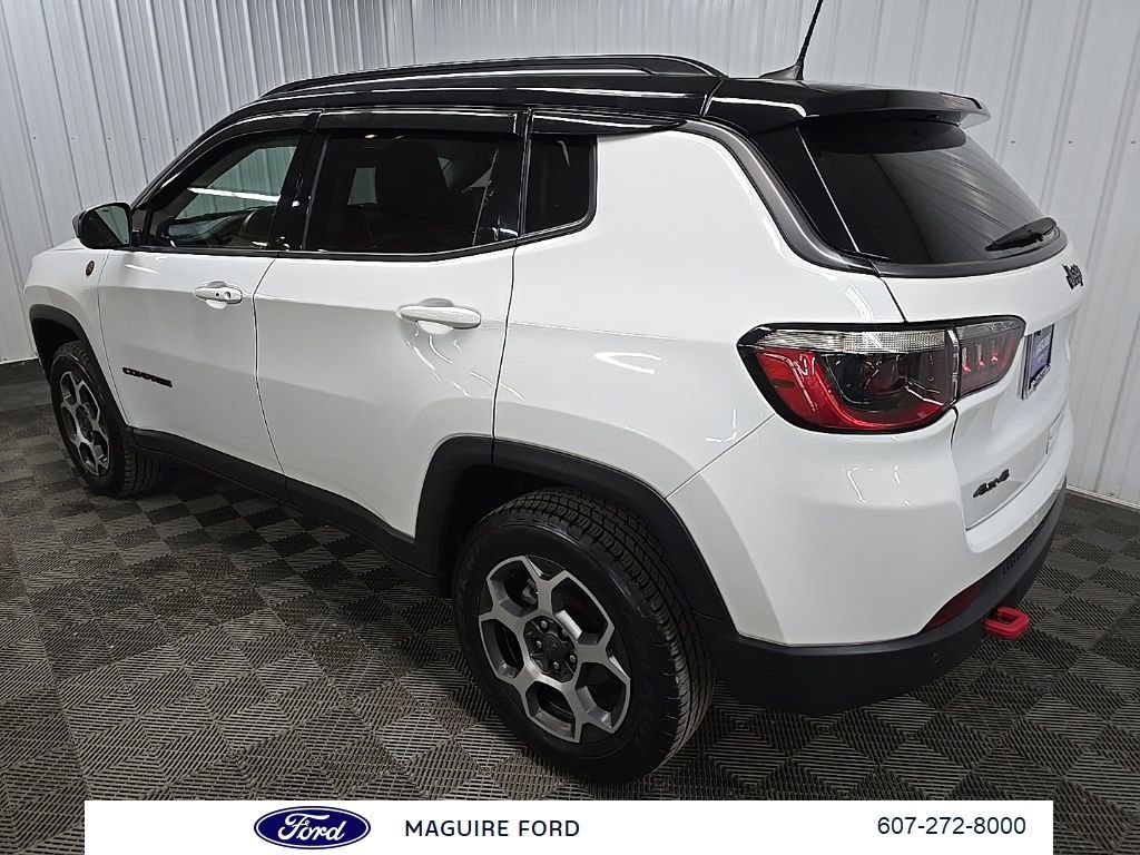 Used 2022 Jeep Compass Trailhawk w/ Trailhawk Convenience Group image 11