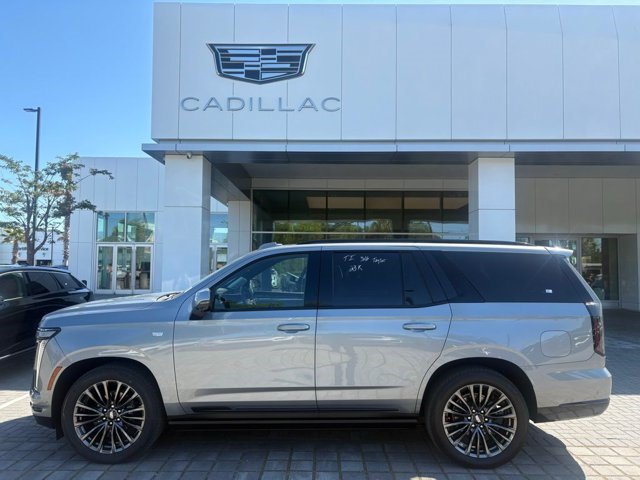 Certified 2025 Cadillac Escalade Sport Platinum AWD/4WD image 1