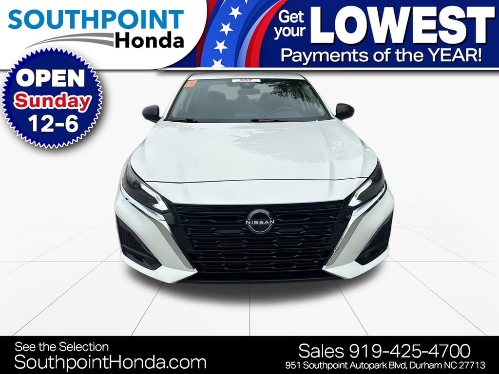 Used 2025 Nissan Altima 2.5 SV FWD video 2